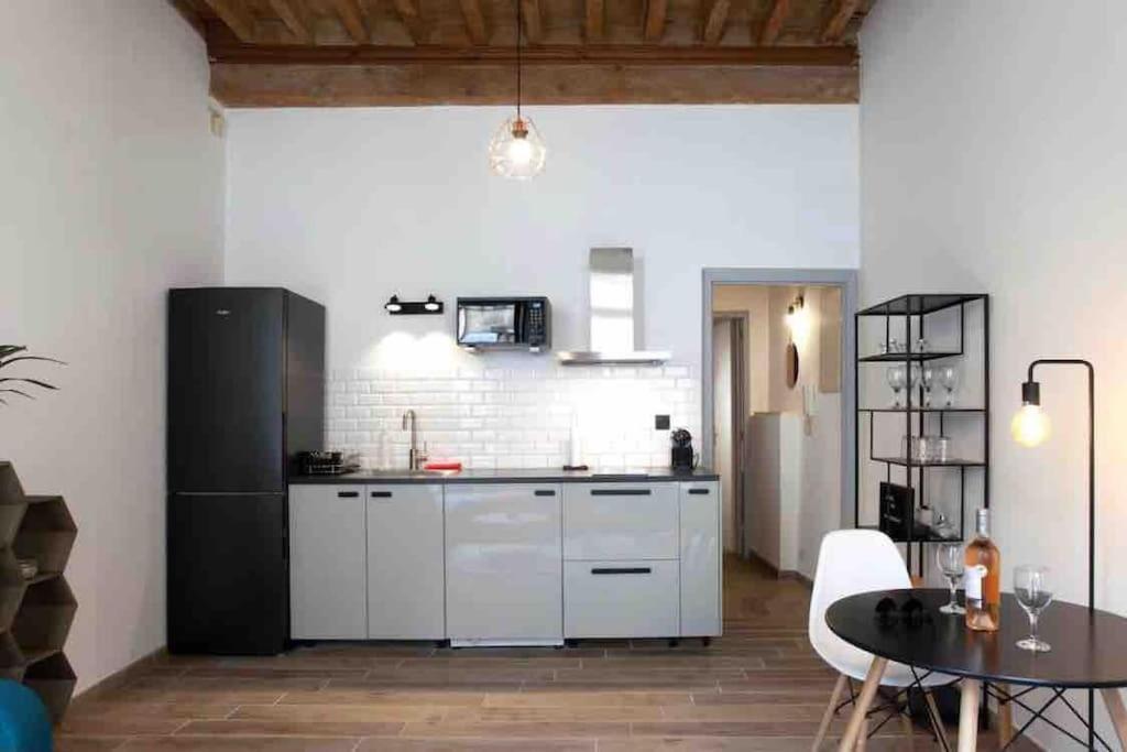 Appartement Lumineux En Centre-Ville Арль Екстер'єр фото